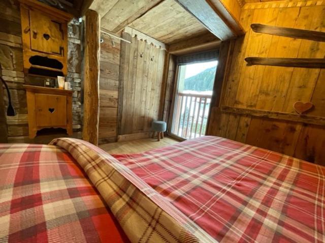 Calore Di Una Casa Di Montagna Campitello di Fassa Εξωτερικό φωτογραφία